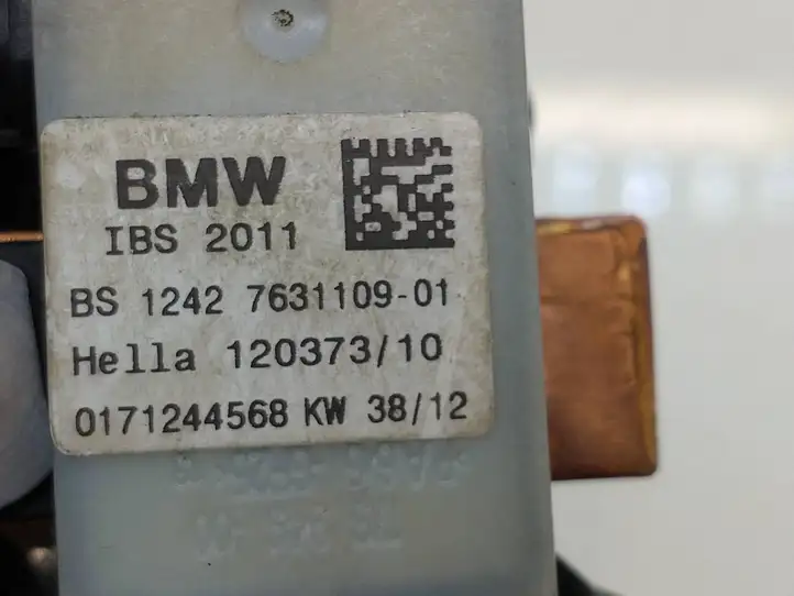 BMW 3 F30 F35 F31 (2012 - 2018) 7631109 Минусовой провод аккумулятора — фото 5