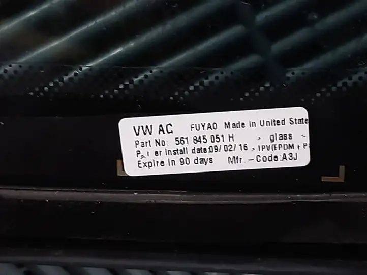 Volkswagen PASSAT B8 USA (2016 - ) 561845051H Заднее стекло — фото 5