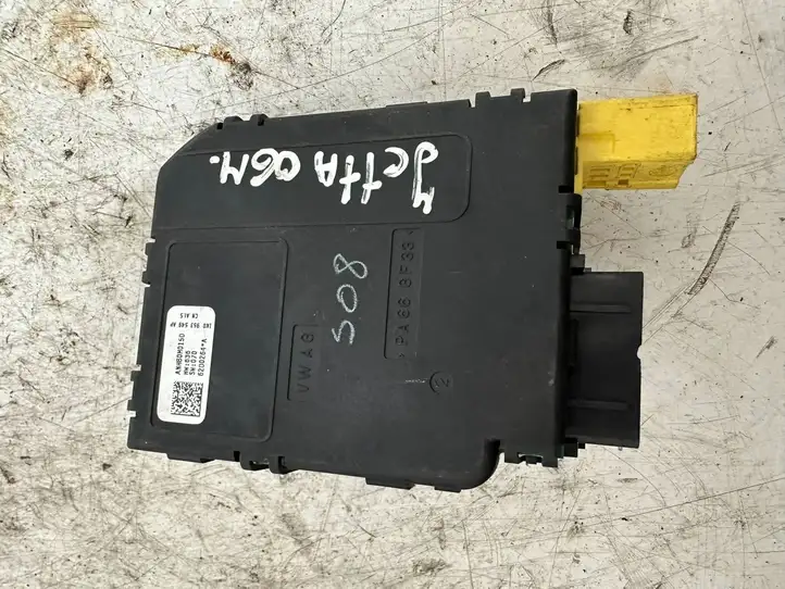 Volkswagen Jetta V (2005 - 2010) 1k0953549ap Датчик угла поворота руля — фото 1