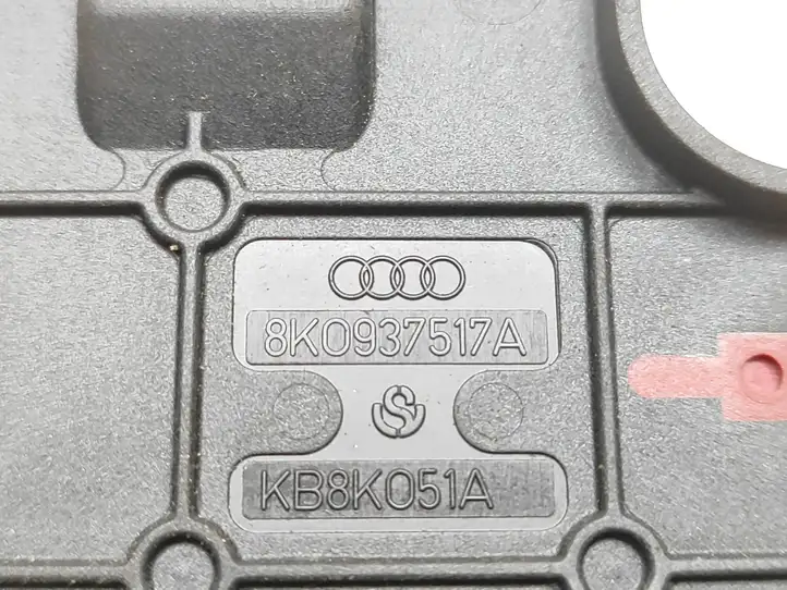 Audi A4 S4 B8 8K (2007 - 2011) 8K0937517A Клеммный узел плюсовых проводов — фото 3
