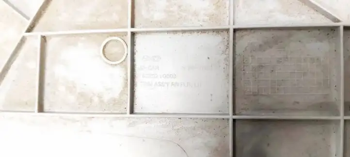 Kia Rio (2005 - 2009) 658501G500 Прочие детали салона — фото 3