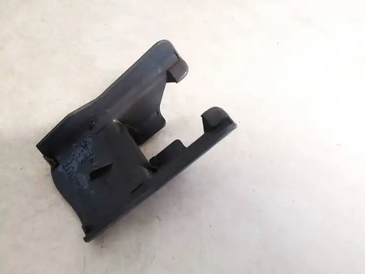 Toyota Land Cruiser (J100) (1998 - 2007) 7213760100 Прочие детали салона — фото 2