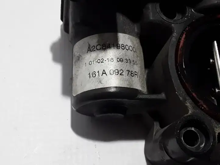 Opel Vivaro (2014 - 2018) 161A09278R Дроссельная заслонка — фото 3