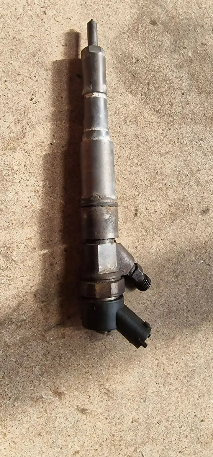 BMW 3 E46 (1998 - 2005) 0445110047 Форсунка — фото 1