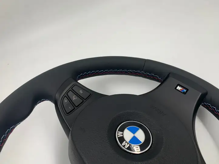BMW X3 E83 (2003 - 2010) Руль — фото 5