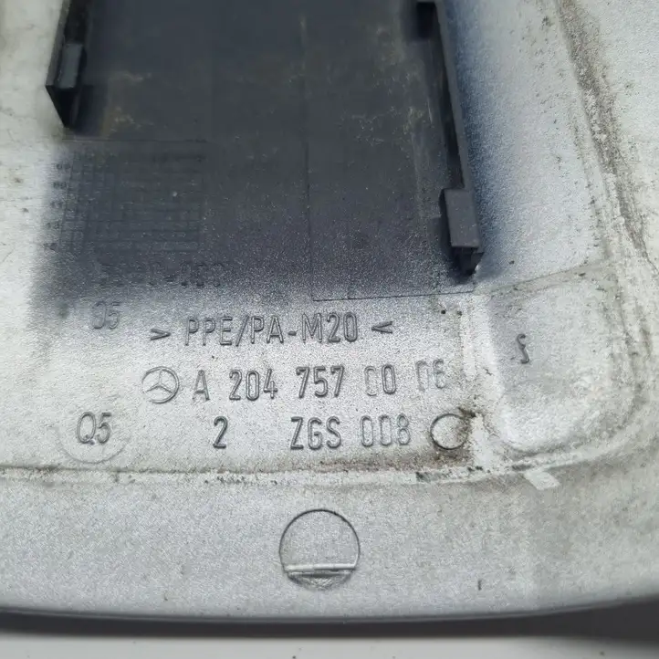 Mercedes-Benz C W204 (2007 - 2014) A2047570006 Крышка топливного бака — фото 4