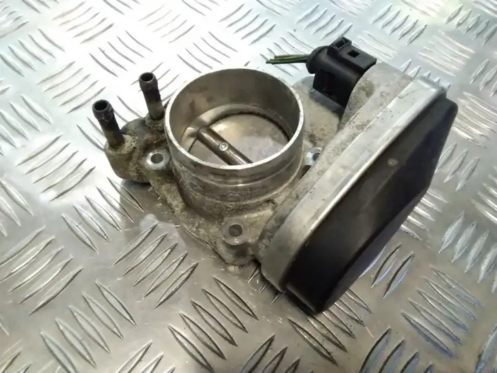 Audi A3/S3 8L (2000 - 2003) 06F133062 Дроссельная заслонка — фото 1