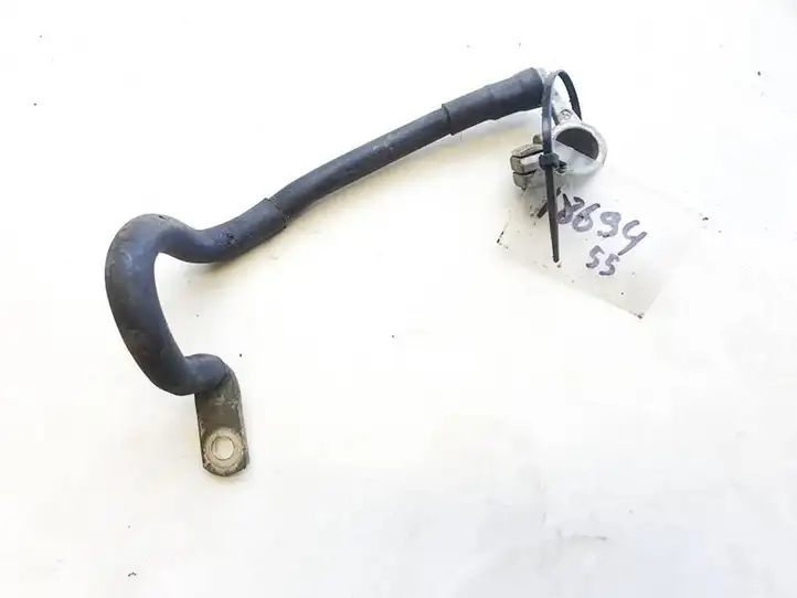 Skoda Octavia Mk2 (1Z) (2004 - 2013)  1t0971235a Плюсовый провод (аккумулятора)