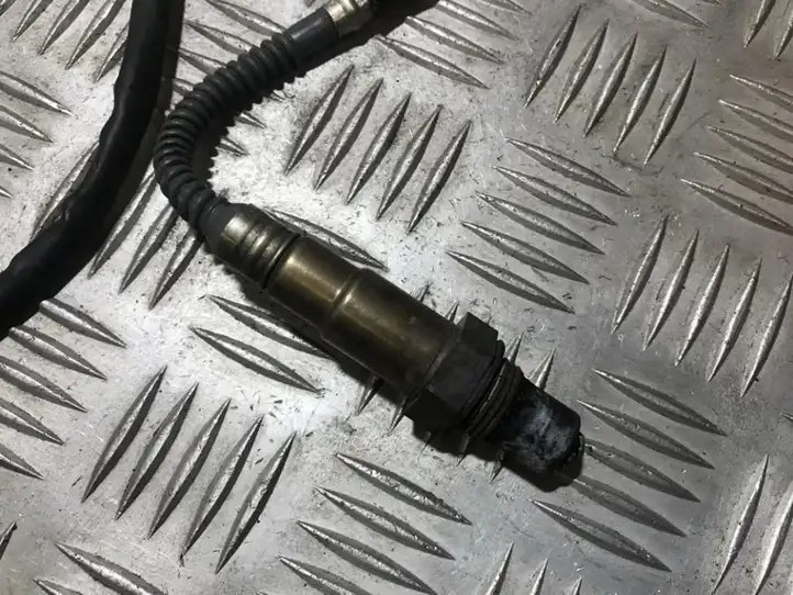 Volkswagen PASSAT B6 (2005 - 2010) 0281004020 Лямбда-зонд — фото 2
