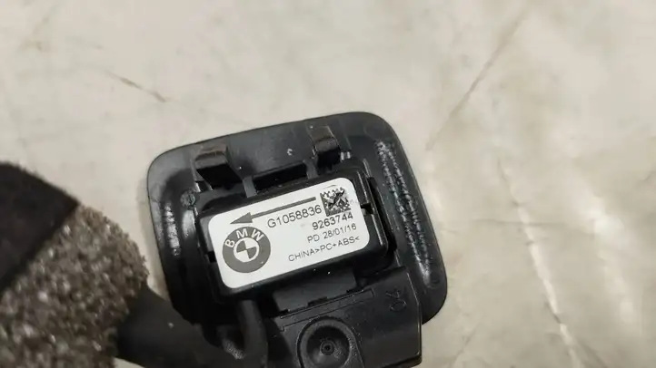 Mini Clubman (2015 - 2019)  9263744 Микрофон (Bluetooth / телефон)