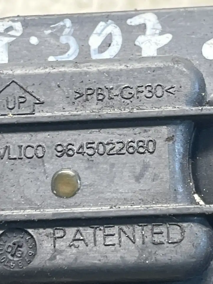 Peugeot 307 CC (2001 - 2005) 9645022680 Датчик давления выхлопных газов — фото 3