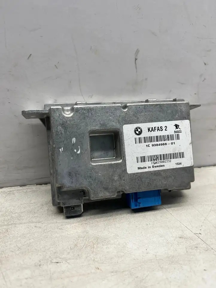 BMW 3 F30 F35 F31 (2012 - 2018) 9384988 Модуль управления камерой — фото 1