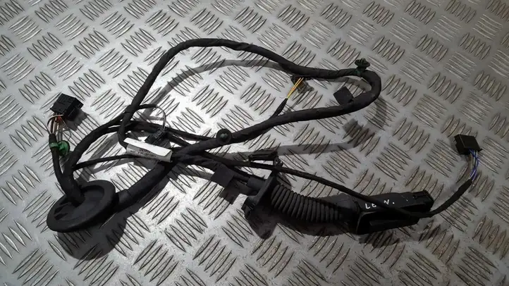 Seat Leon (5F) (2012 - 2019) 5F4971687D Прочая электропроводка — фото 1