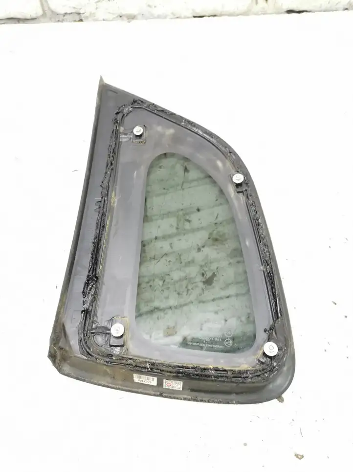 Hyundai Tucson JM (2004 - 2009) 878202E000 Заднее боковое стекло — фото 3
