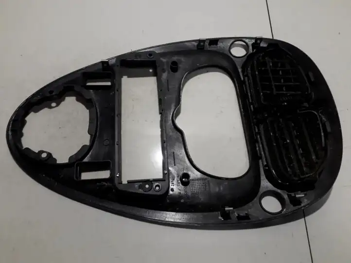 Citroen Xsara Picasso (1999 - 2012) 9631315877 Прочие детали салона — фото 2