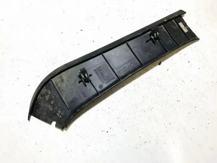Toyota Corolla Verso AR10 (2004 - 2009) 679370f010 Прочие детали салона — фото 2