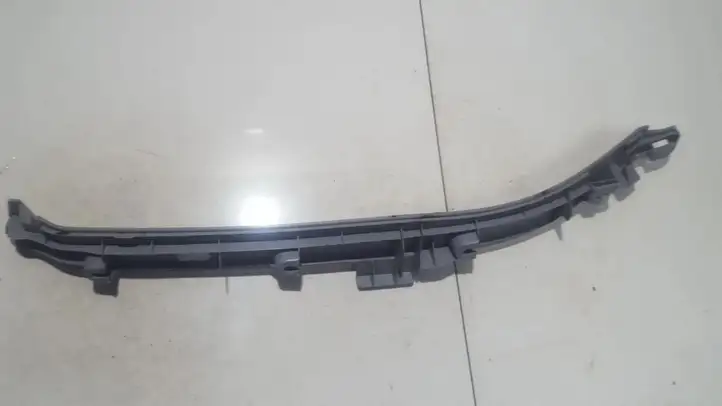 Toyota Yaris (2005 - 2009) 62451 Прочие детали салона — фото 2