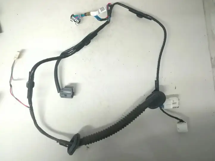 Subaru Forester SH (2008 - 2013) 81822SC010 Прочая электропроводка — фото 1