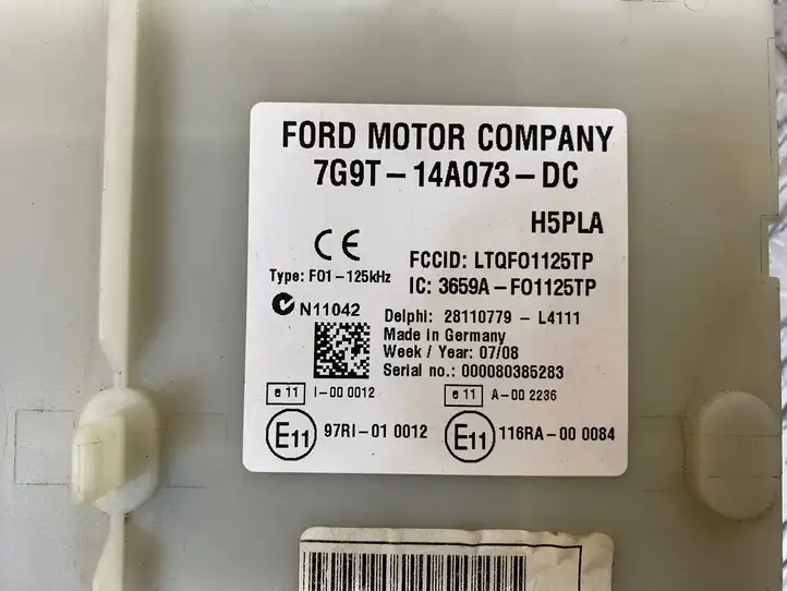 Ford Mondeo MK IV (2007 - 2014) 7G9T14A073DC Блок предохранителей — фото 7