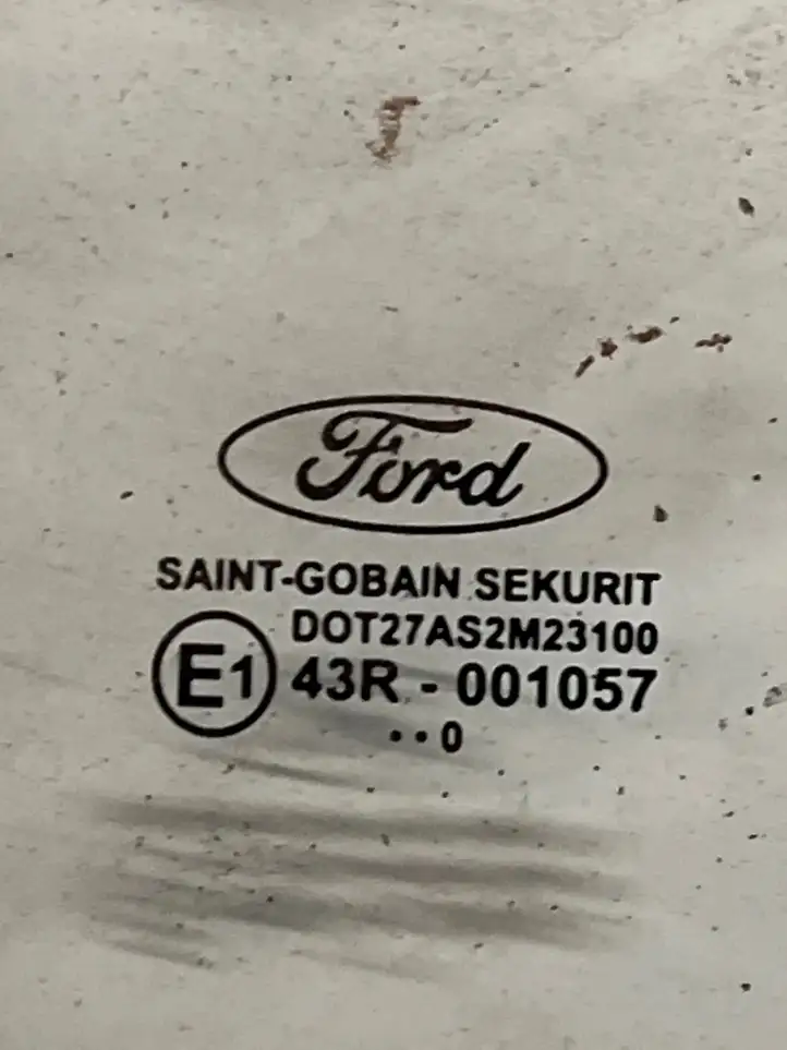 Ford Focus (2011 - 2015) 43R001057 Стекло задней двери — фото 2