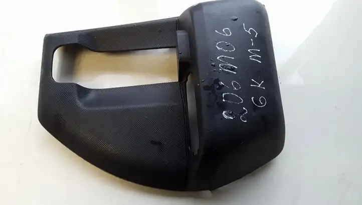 Mazda 5 (2005 - 2010) c2355581b Прочие детали салона — фото 1