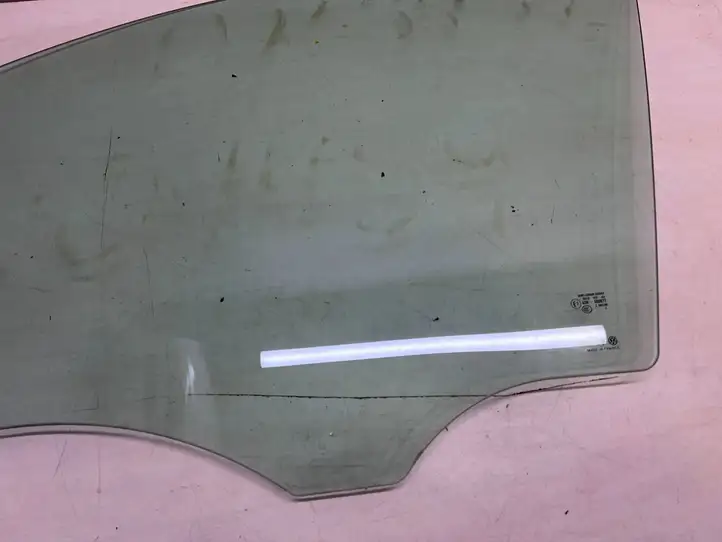 Porsche Cayenne (92A) (2011 - 2017) 43R000677 Стекло передней двери — фото 5