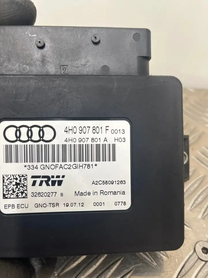 Audi A6 C7 (2011 - 2014) 4H0907801F Блок управления тормозной системой — фото 4