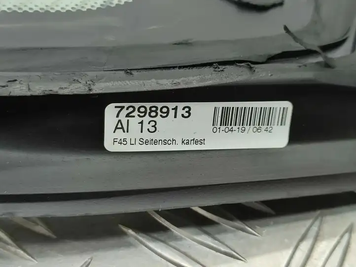 BMW 2 F46 (2015 - ) 7298913 Заднее боковое стекло — фото 4