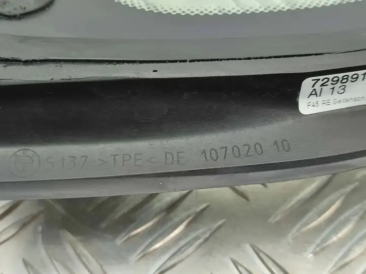 BMW 2 F46 (2015 - ) 7298914 Заднее боковое стекло — фото 3