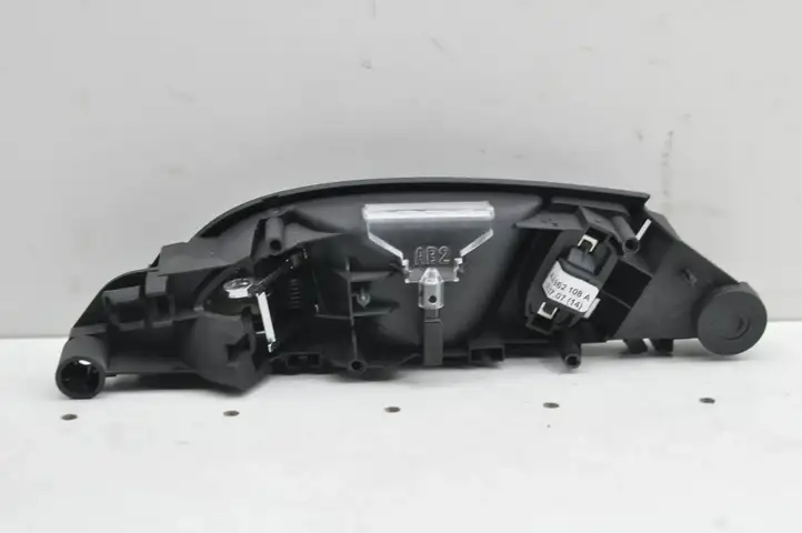 Audi Q7 4L (2005 - 2009) 4L0837020 Внутренняя ручка двери — фото 3