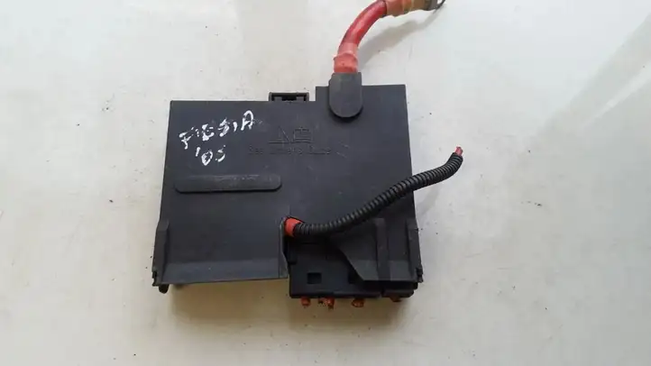 Ford Fiesta (2000 - 2005) 1394252 Плюсовой провод аккумулятора — фото 2