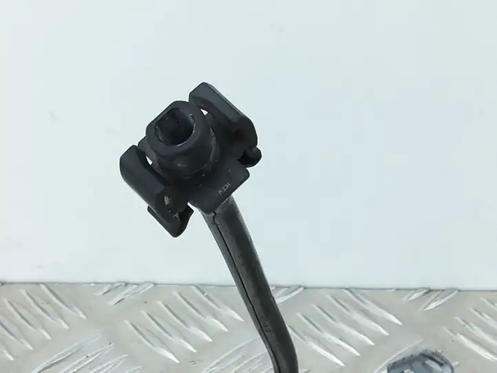 Ford B-MAX (2012 - 2018) 8V218C012AF Трубки и шланги — фото 2
