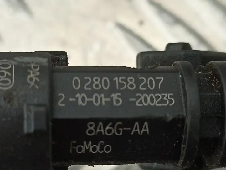 Ford Fiesta (2013 - 2017) 8A6G9H487CB Магистральная топливная трубка — фото 4