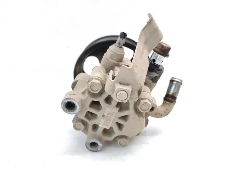 Toyota Avensis T250 (2006 - 2009) Насос ГУР — фото 6