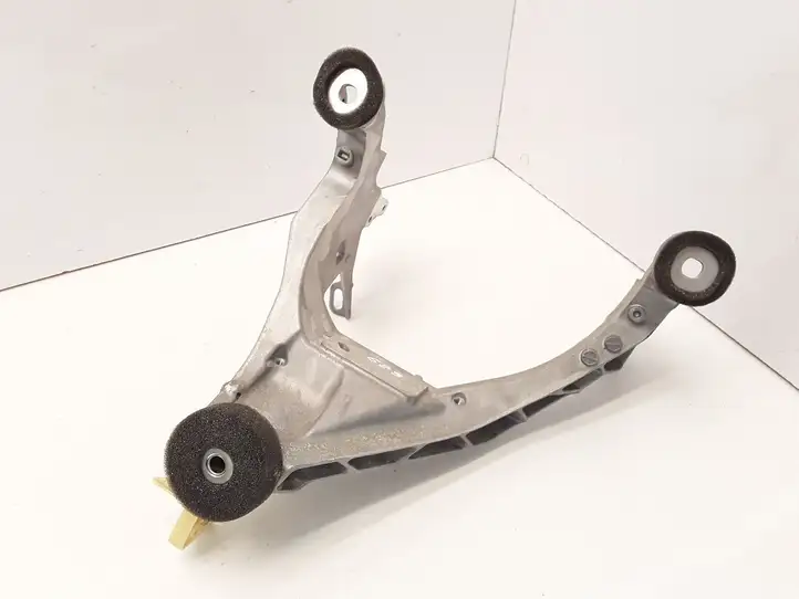 BMW 5 F10 F11 (2009 - 2016) 6140829 Кронштейн рулевой колонки — фото 1