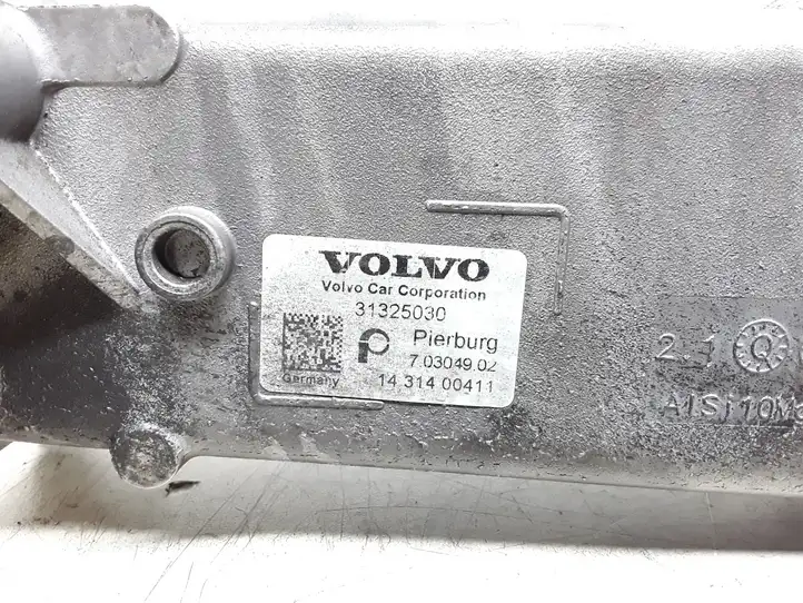 Volvo XC60 (2013 - 2017) 31325030 Охладитель клапана EGR — фото 2