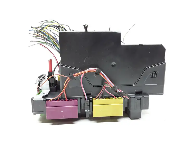 Mercedes-Benz E W212 (2009 - 2016) 2129005101 Блок предохранителей — фото 3
