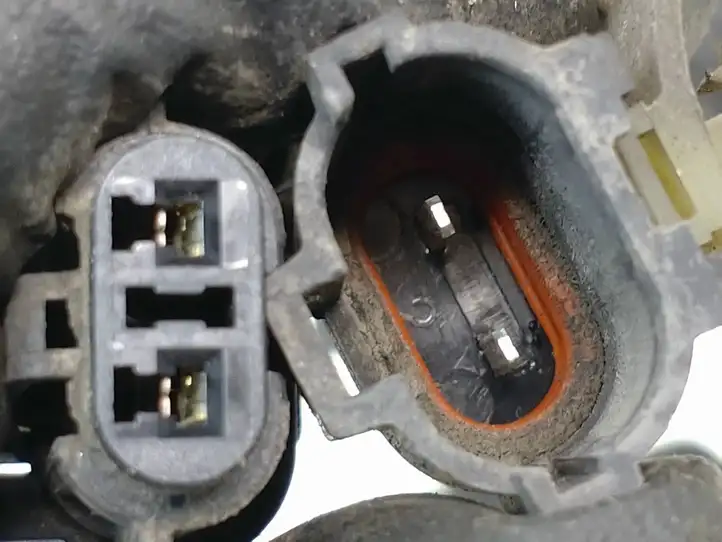 Hyundai i30 (2007 - 2012) 918702L060 Прочая электропроводка — фото 3