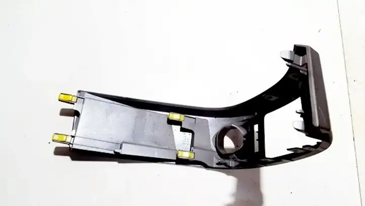Toyota Prius (XW20) (2003 - 2009) 5566147030 Прочие детали салона — фото 2