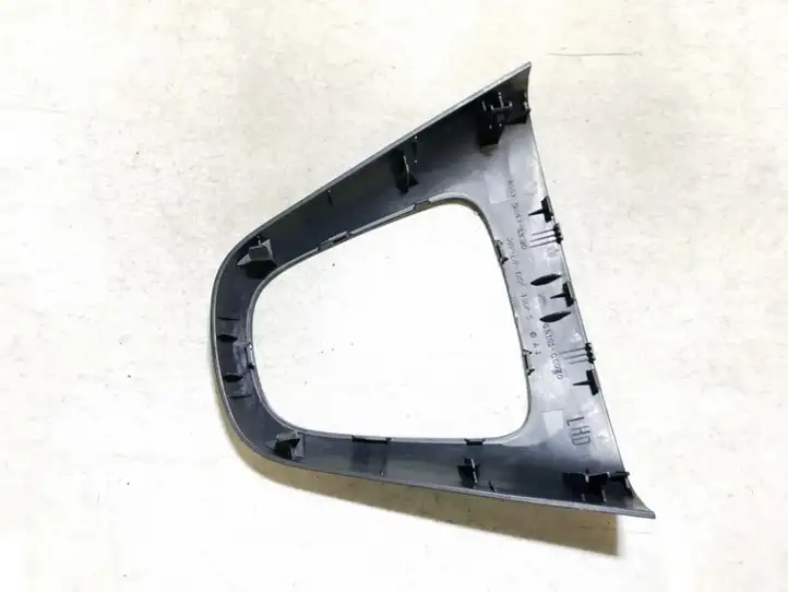 Toyota Corolla Verso E121 (2001 - 2004) 5884313020 Прочие детали салона — фото 2