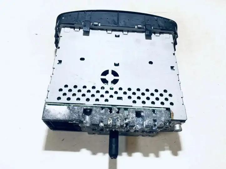 Toyota Aygo AB10 (2005 - 2008) 861200h010 Магнитола / мультимедийная система — фото 2