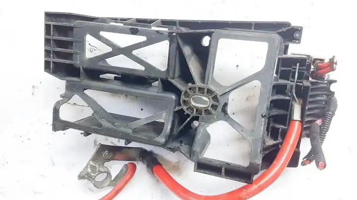 Opel Zafira B (2006 - 2008) 74338010 Плюсовой провод аккумулятора — фото 2