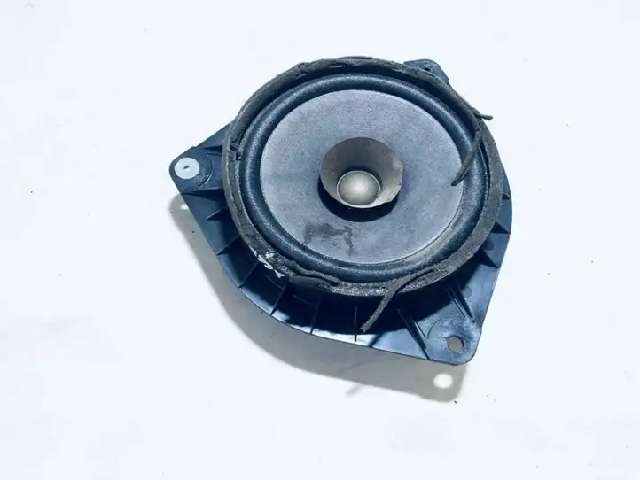 Toyota Yaris (2003 - 2005) 8616052070 Динамики передних дверей — фото 1