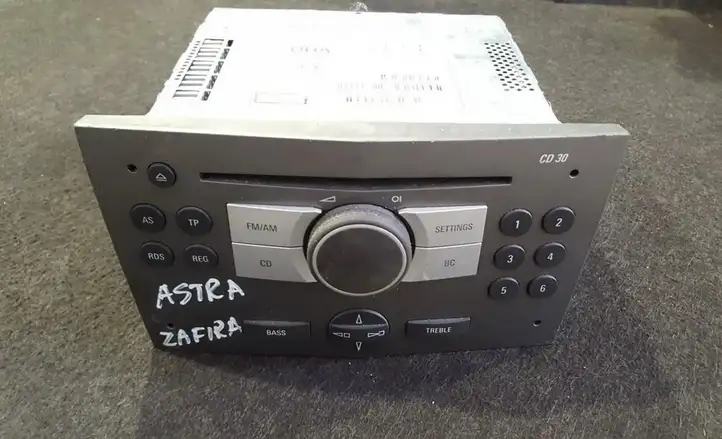 Opel Astra H (2004 - 2009) 7644221310 Магнитола / мультимедийная система — фото 1