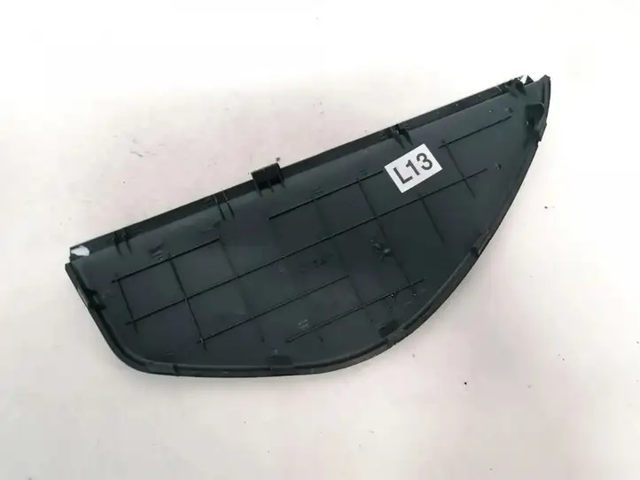 Hyundai Accent (2006 - 2010) 847161e000 Прочие детали салона — фото 2