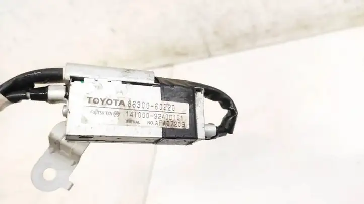 Toyota Land Cruiser (J120) (2002 - 2009) 8630060220 Блок управления антеннами — фото 3