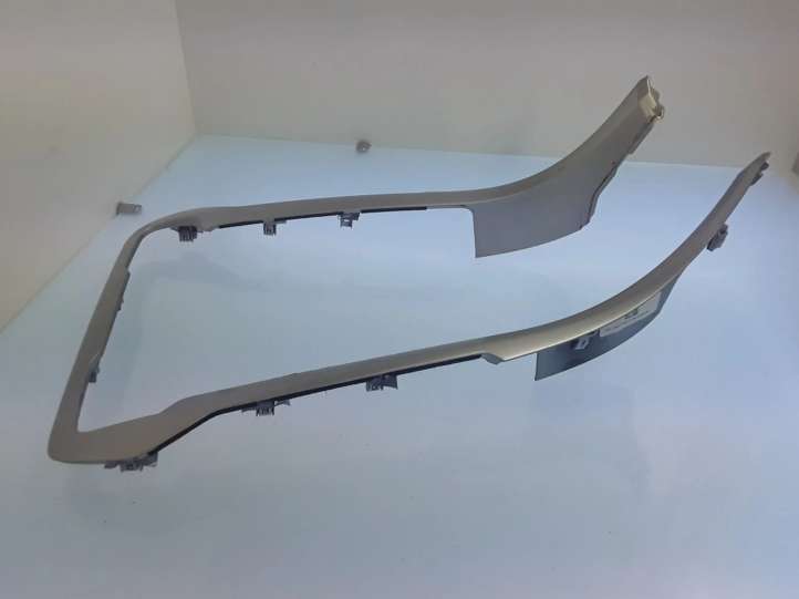 DS73F044K30A Ford Fusion II Panelės apdailos skydas (centrinis)