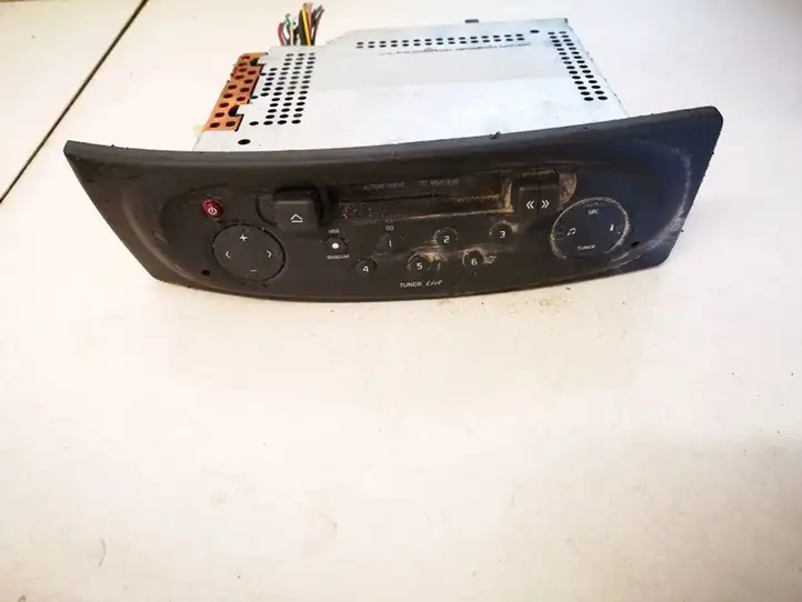 Renault Scenic I (1996 - 2003) 8200152345a Магнитола / мультимедийная система — фото 1