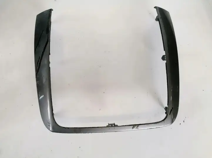 Toyota Avensis Verso (2001 - 2004) 5541444020 Прочие детали салона — фото 1
