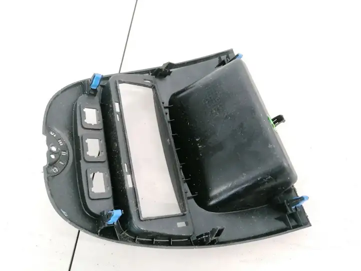 Toyota Aygo AB10 (2005 - 2008) 554050H010 Прочие детали салона — фото 2